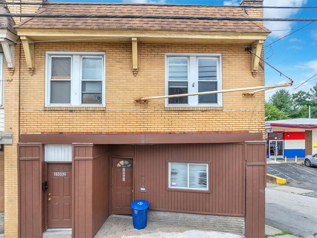 2000 Brownsville Rd - Photo 1