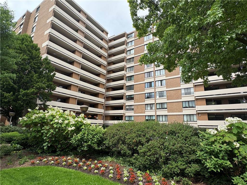 220 Dithridge - Photo 1