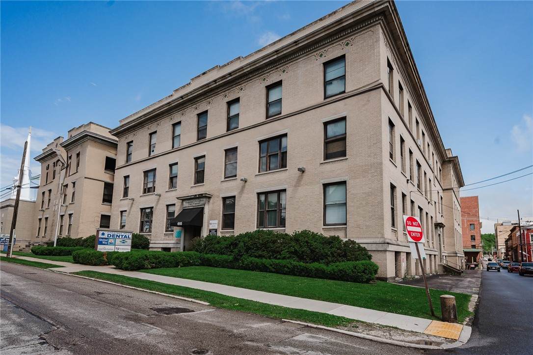 655 Church St- 2nd Floor 5000 Sf - Photo 1