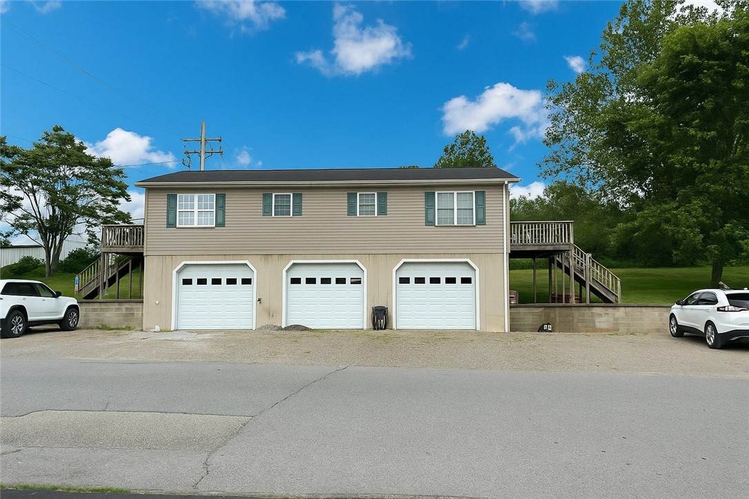 31 & 33 Evans Ave - Photo 1
