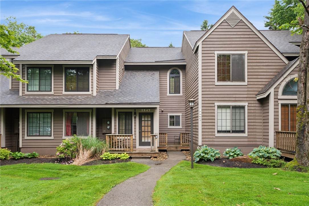 1147 Tanyard Lane - Photo 1