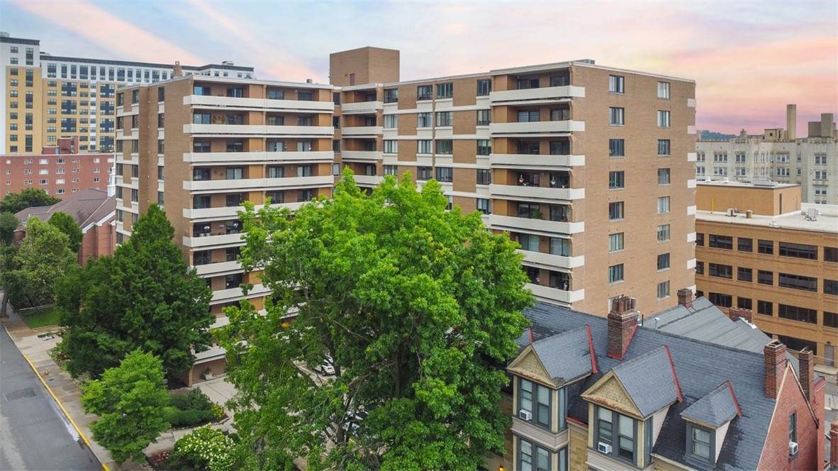 220 Dithridge St - Photo 1