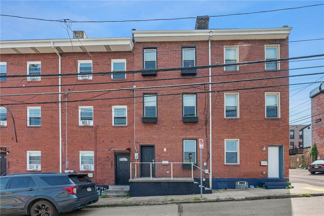 309 37th Str. - Photo 1