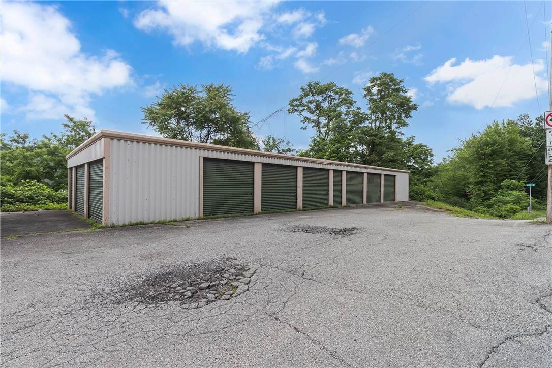 1901 Liberty Way - Photo 1
