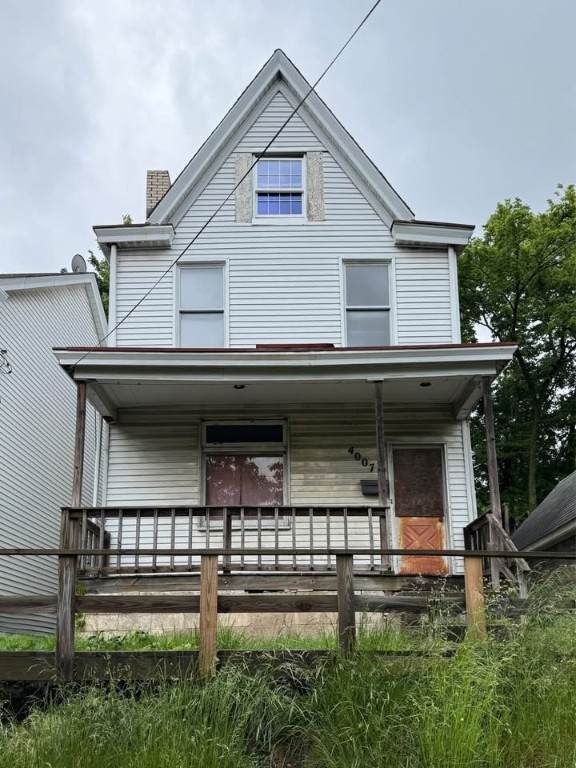 4007 Portman Ave - Photo 1