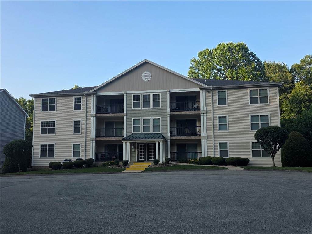 7007 Stefano Dr - Photo 1