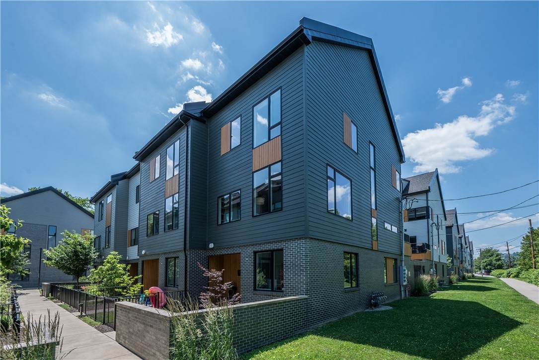 5577 Berlin Way - Photo 1