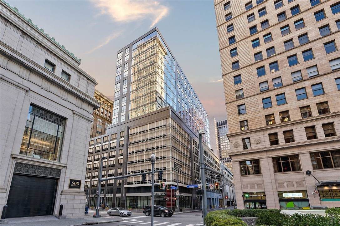350 Oliver Ave - Photo 1