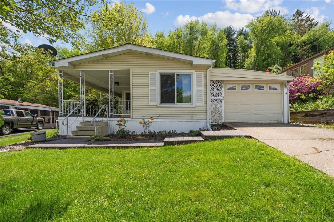 150 Sheffield Dr - Photo 1