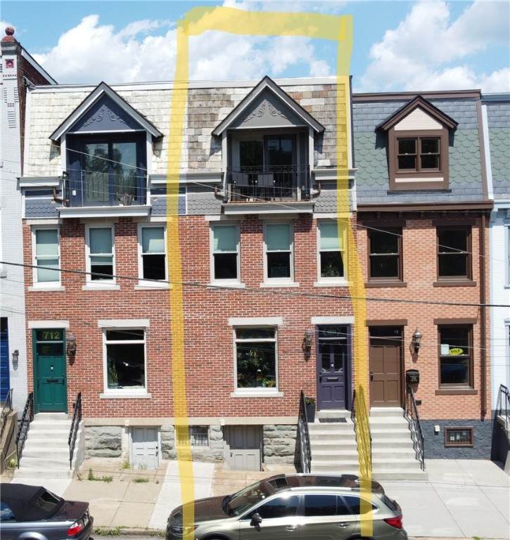 710 Cedar Ave - Photo 1
