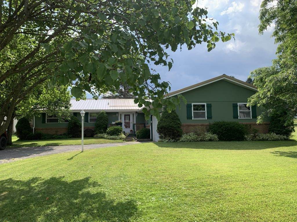 840 Lansberry Court - Photo 1
