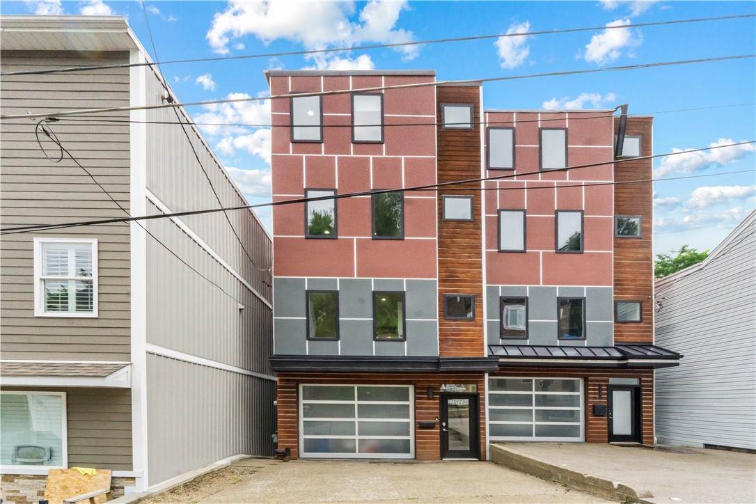 2613 Stella St - Photo 1