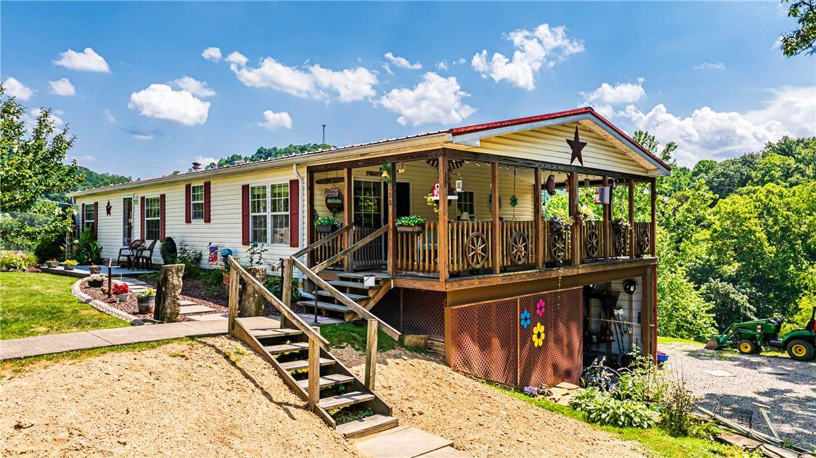 132 Dewey Avenue - Photo 1