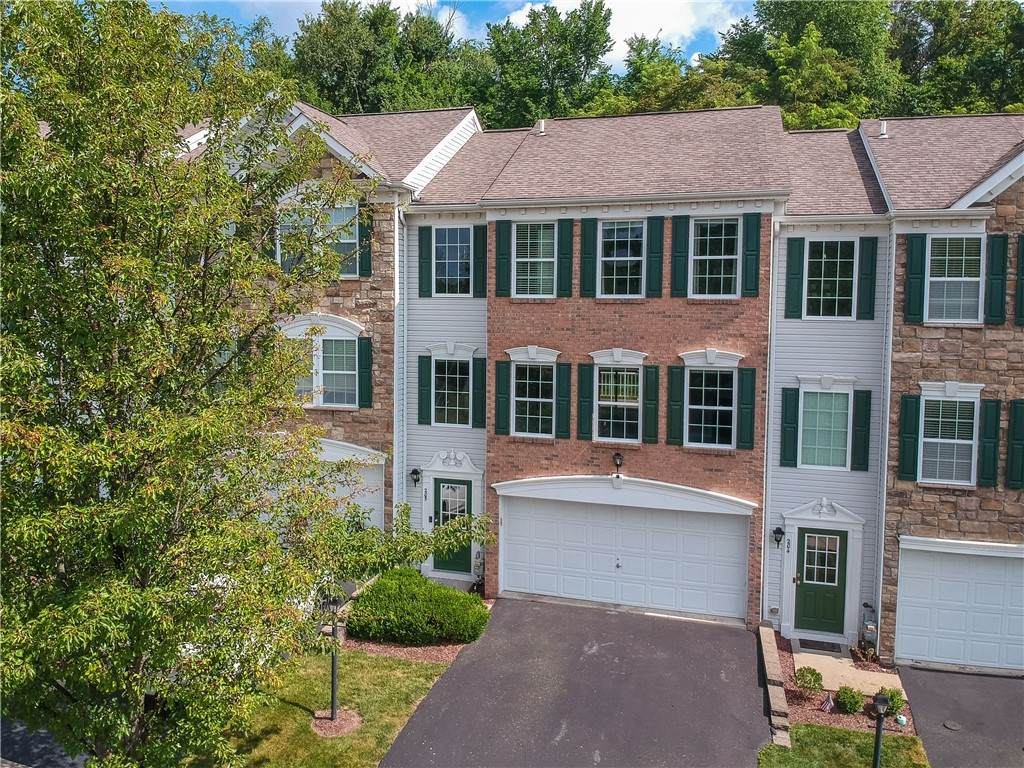 205 Grace Manor Drive - Photo 1