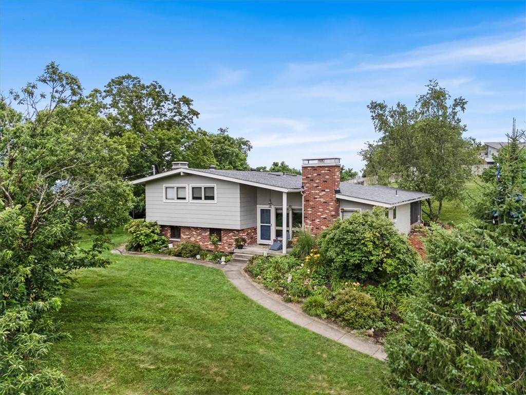 806 Old Clairton Rd - Photo 1