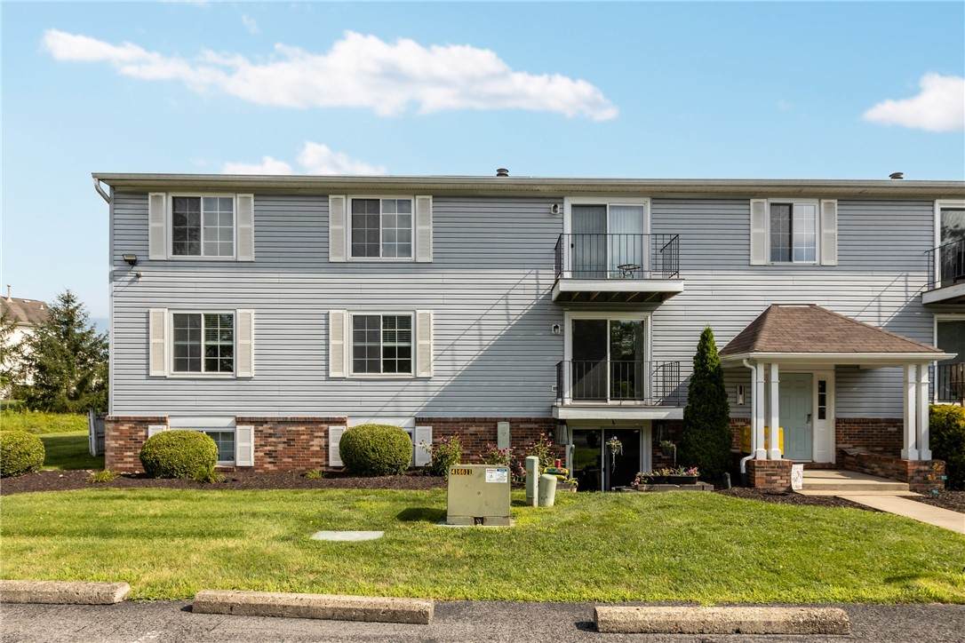 1630 Jefferson Ridge Drive - Photo 1