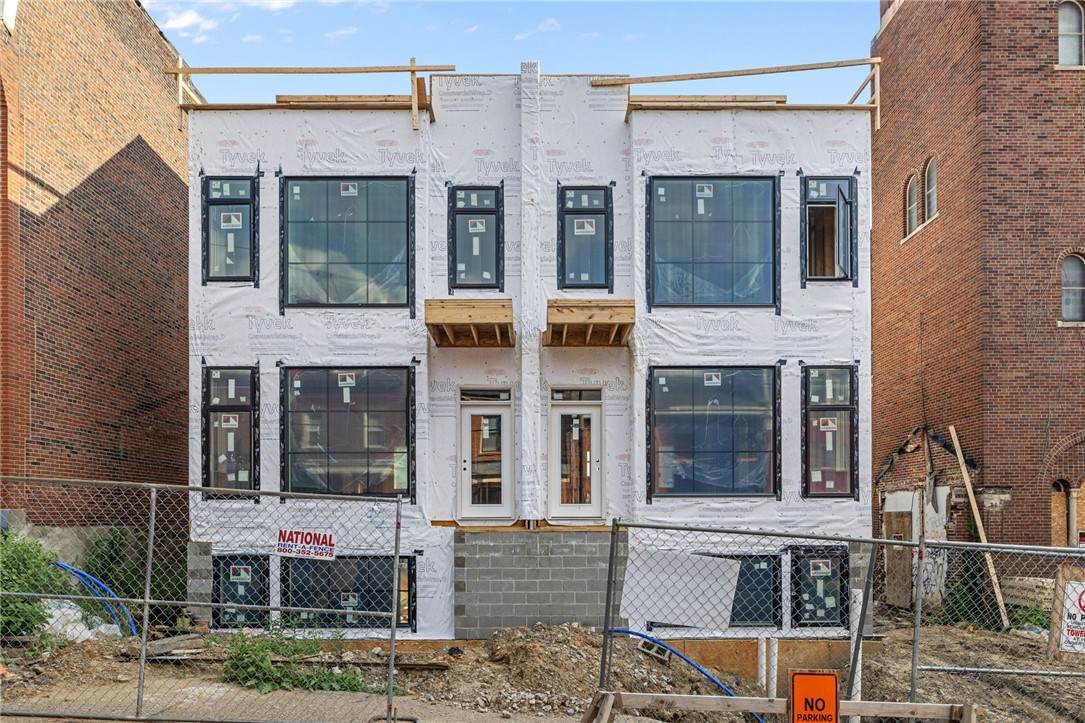 256 44th Street - Photo 1