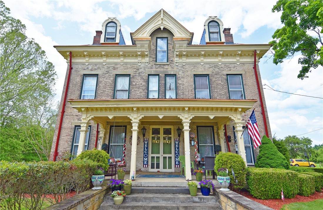 1892 Mcclellandtown Rd - Photo 1