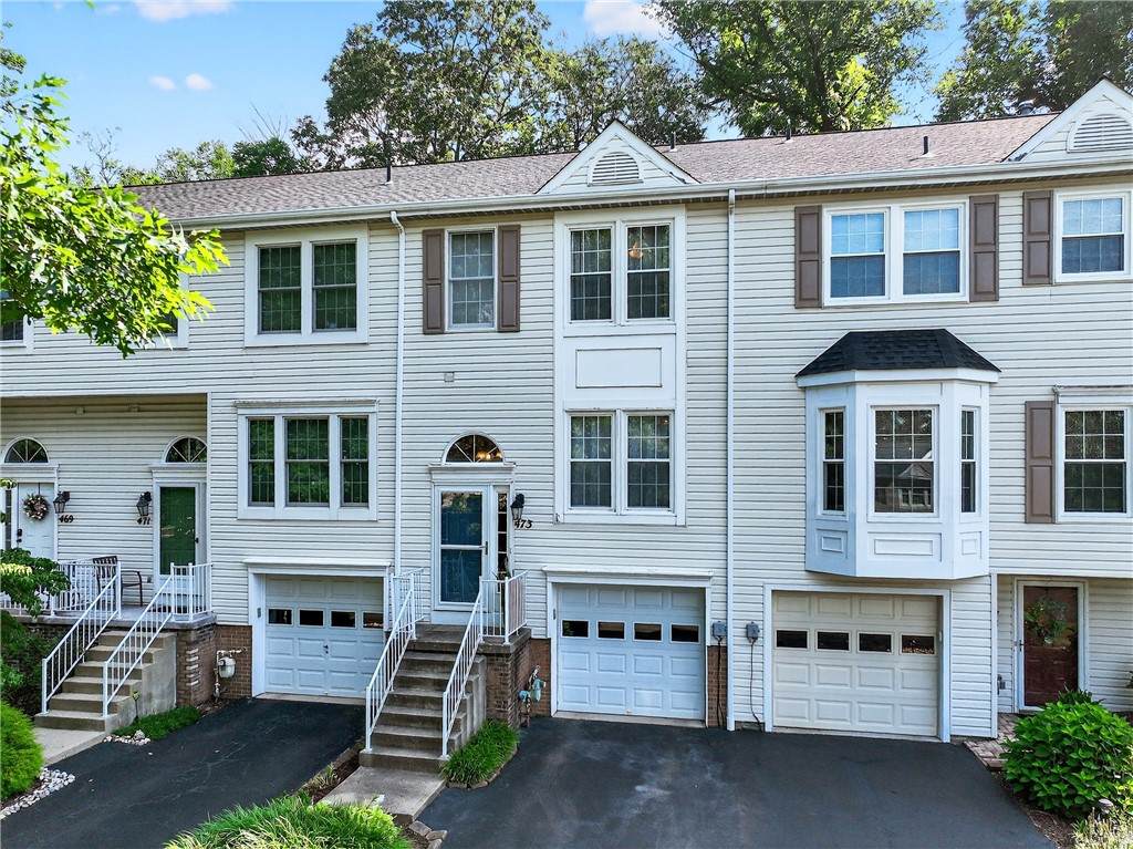 473 Cherryhill Drive - Photo 1