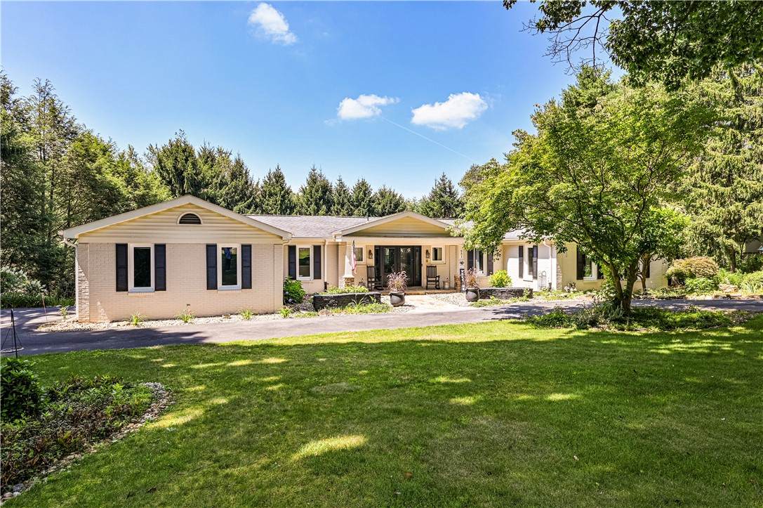 931 Country Club Dr - Photo 1