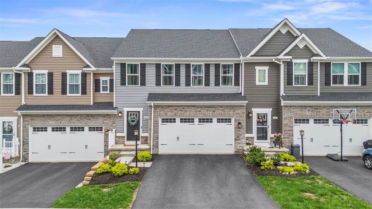 423 Greenwood - Photo 1
