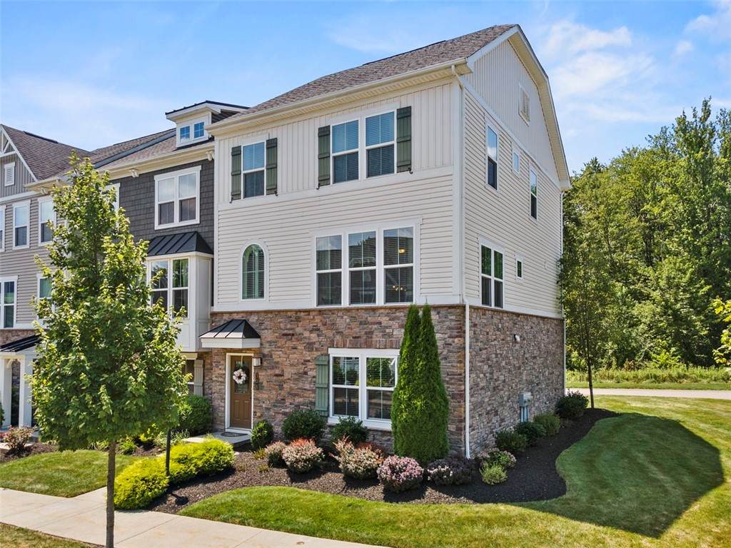 306 Cross Creek Dr - Photo 1