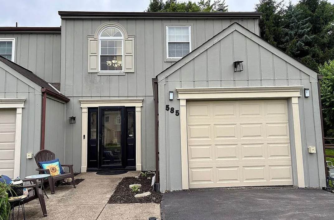 585 Brandywine Dr - Photo 1