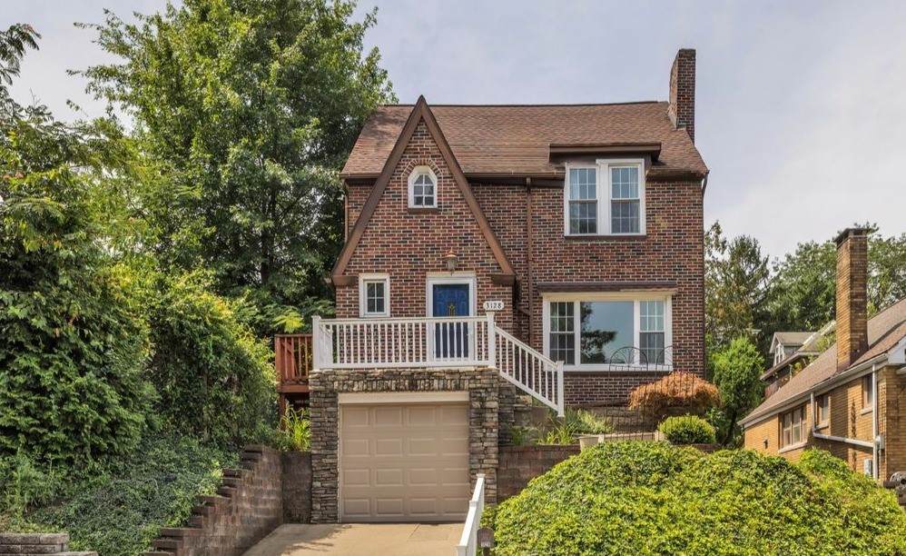 3128 Elroy Ave - Photo 1