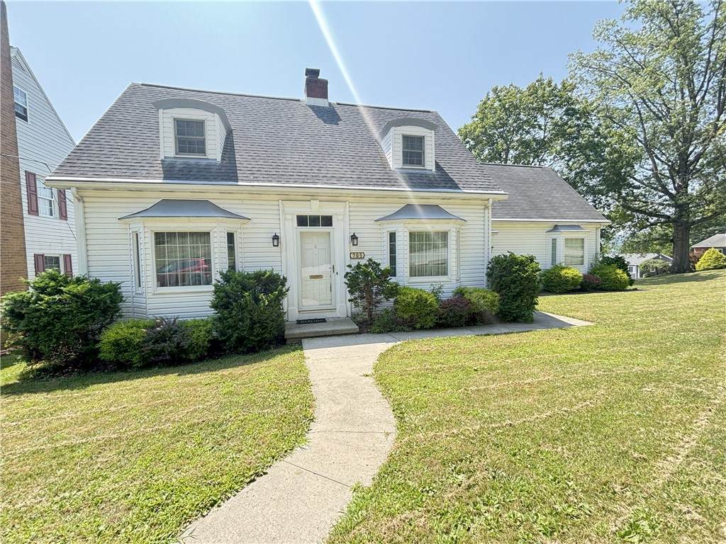 705 California Ave - Photo 1