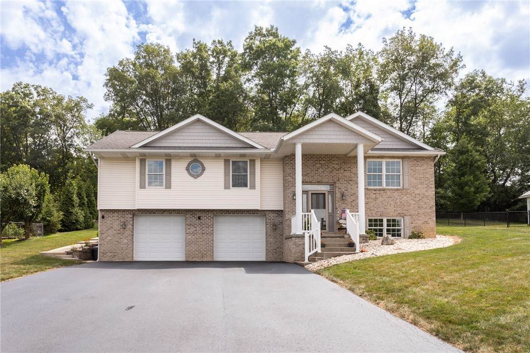 404 Shannon Drive - Photo 1