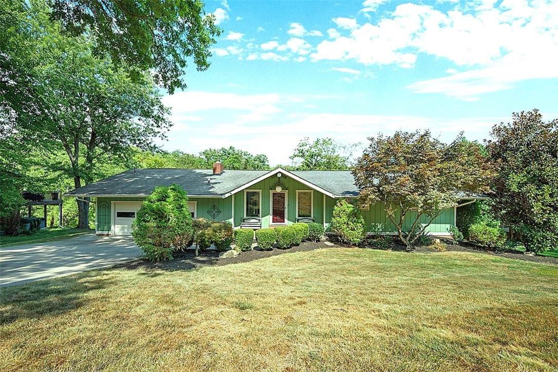 434 Robinhood Lane - Photo 1