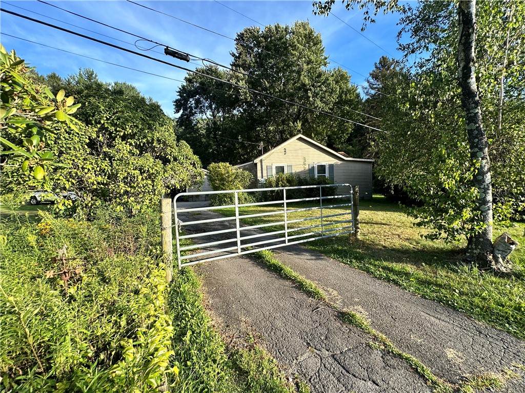 1496 Methodist Rd - Photo 1