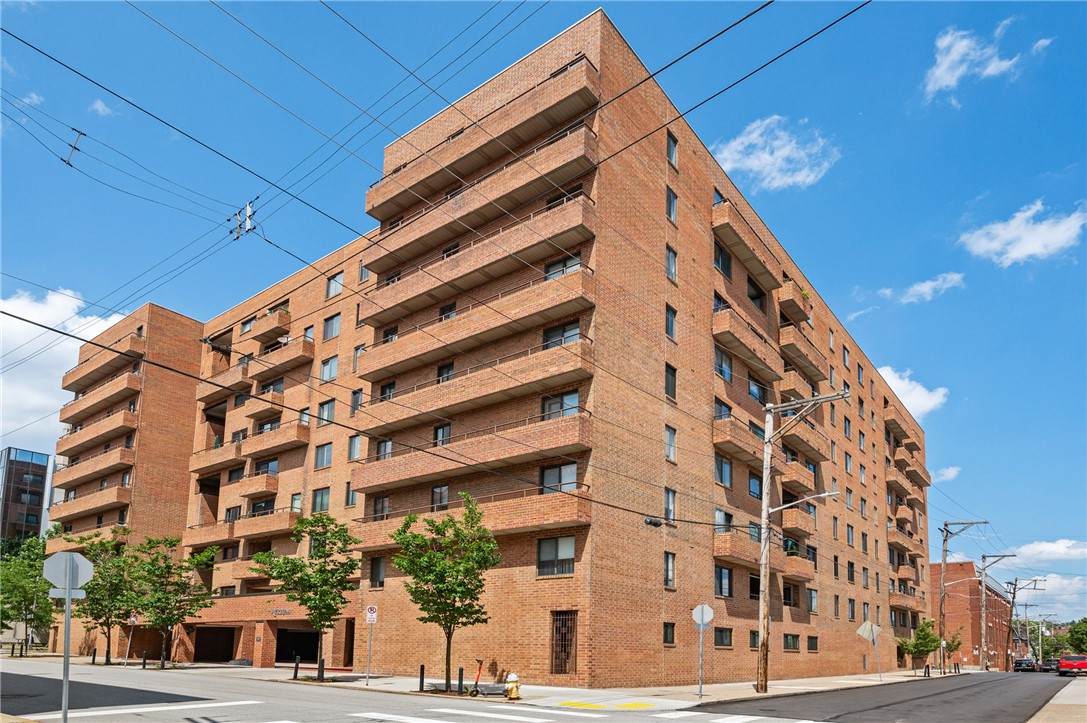 307 Dithridge - Photo 1