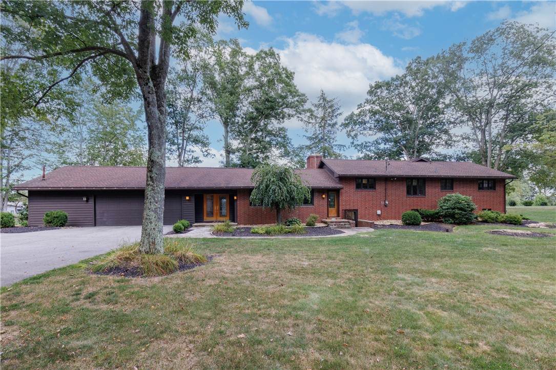 870 Deer Path Lane - Photo 1