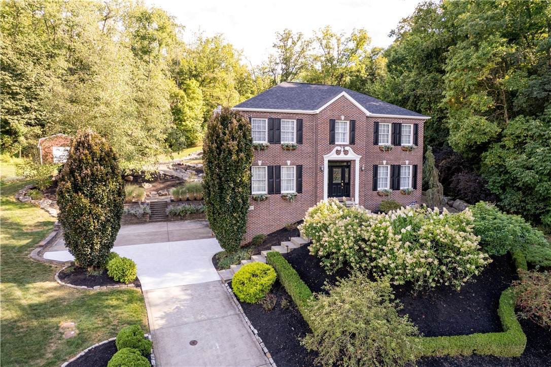 109 Fieldstone Ct - Photo 1