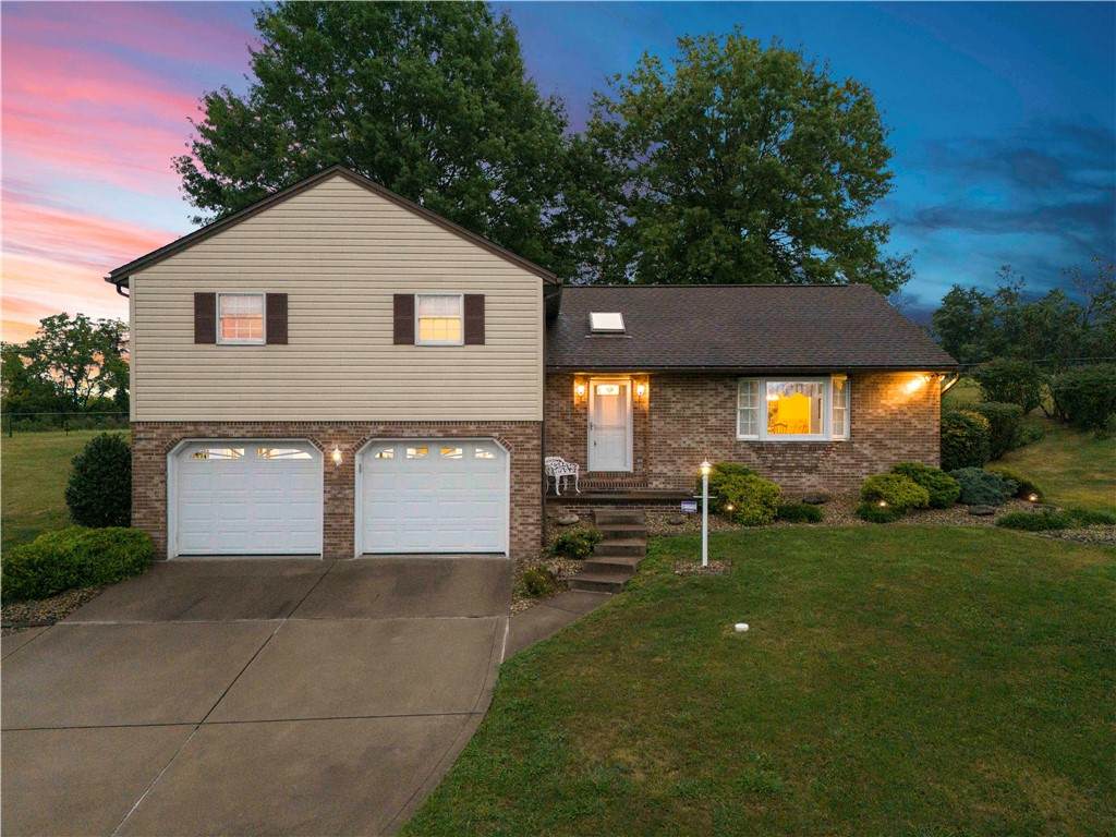 1657 Deerfield Rd - Photo 1
