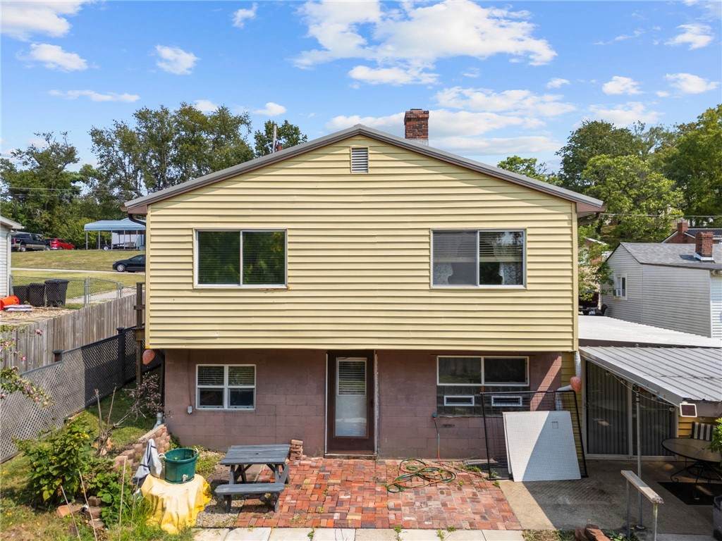415 North Ave - Photo 1