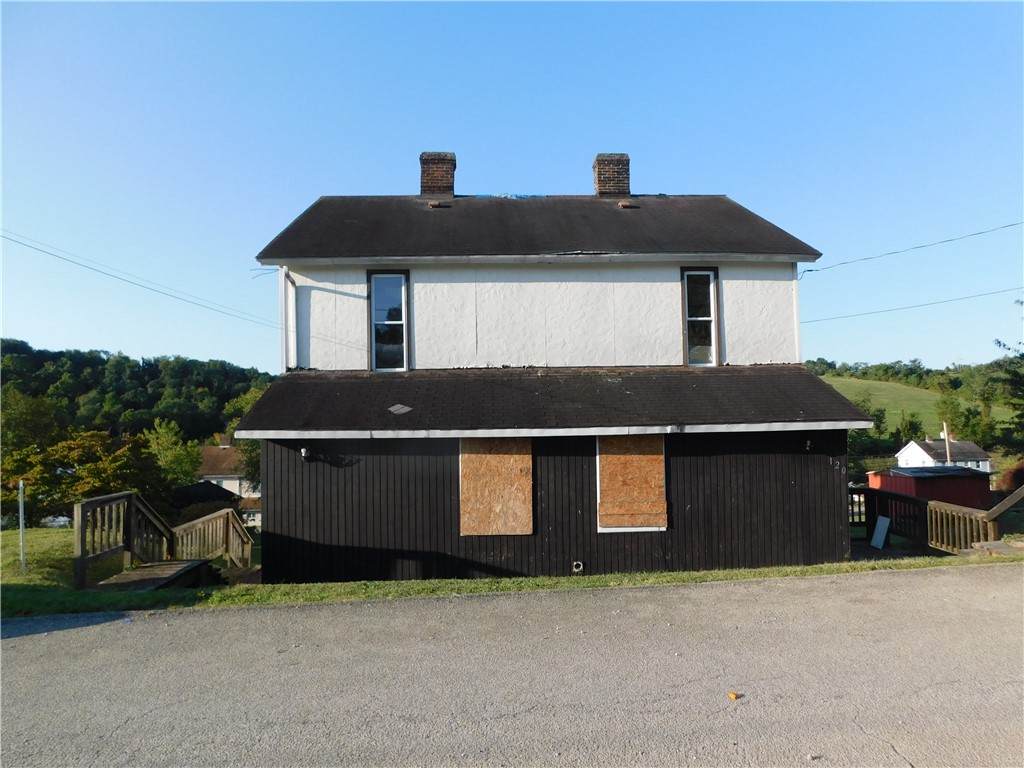 120 Clay St - Photo 1