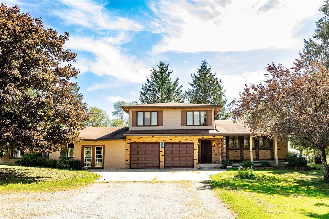 147 Gierlach Dr - Photo 1