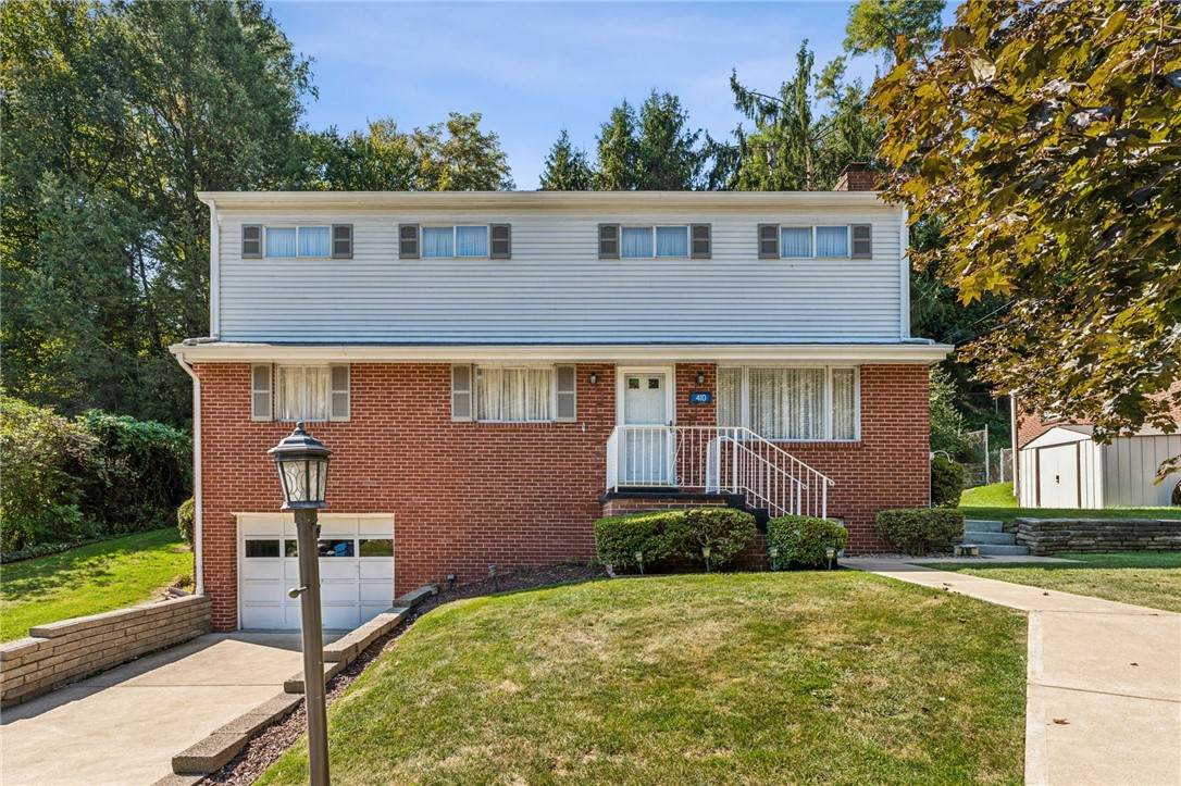 410 Marshall Dr - Photo 1