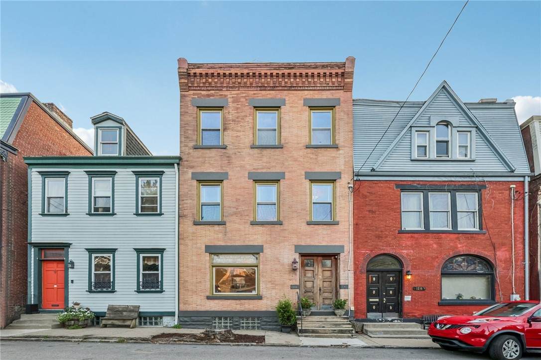 1218 Sherman Avenue - Photo 1