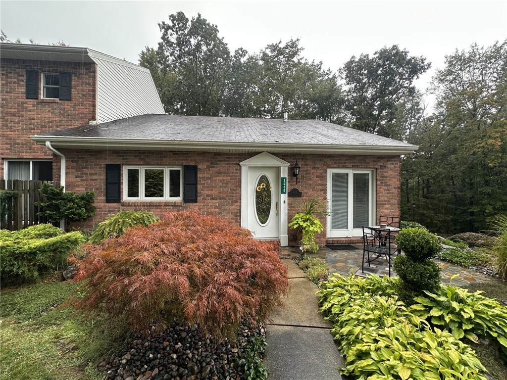 1039 Glade Park East - Photo 1