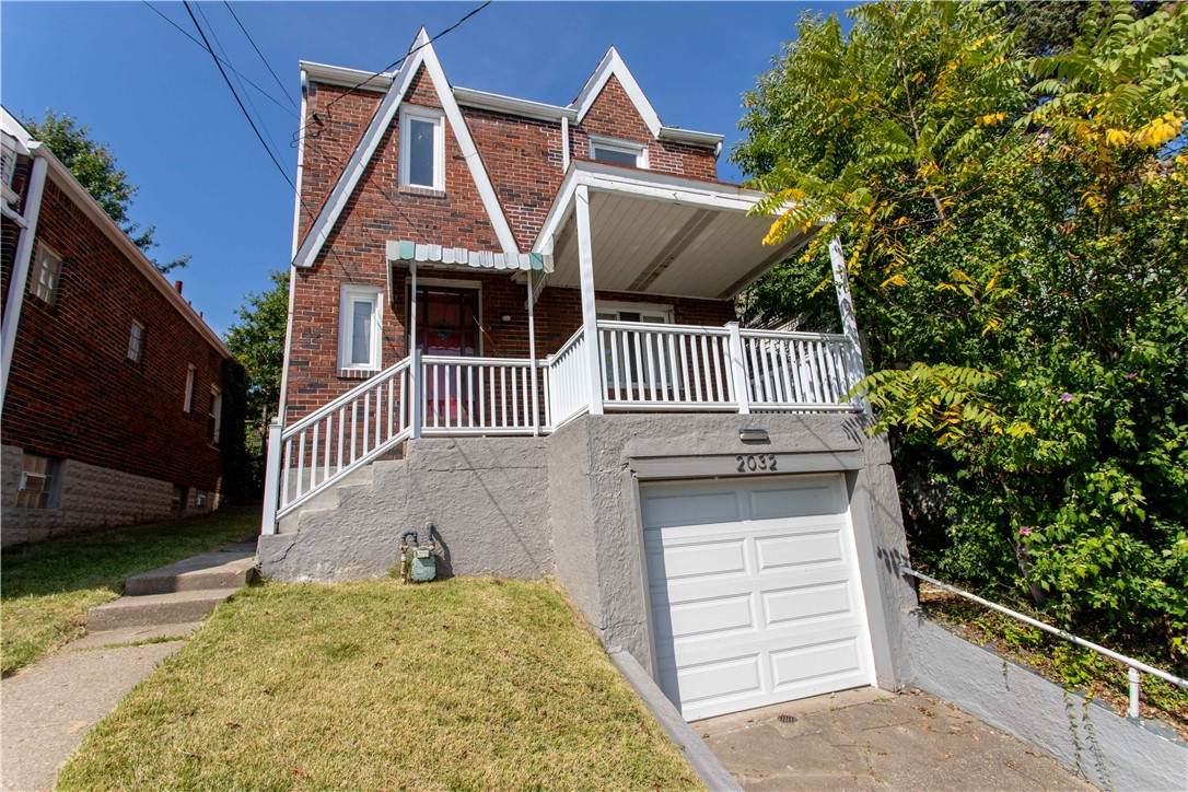 2032 Jacob St - Photo 1