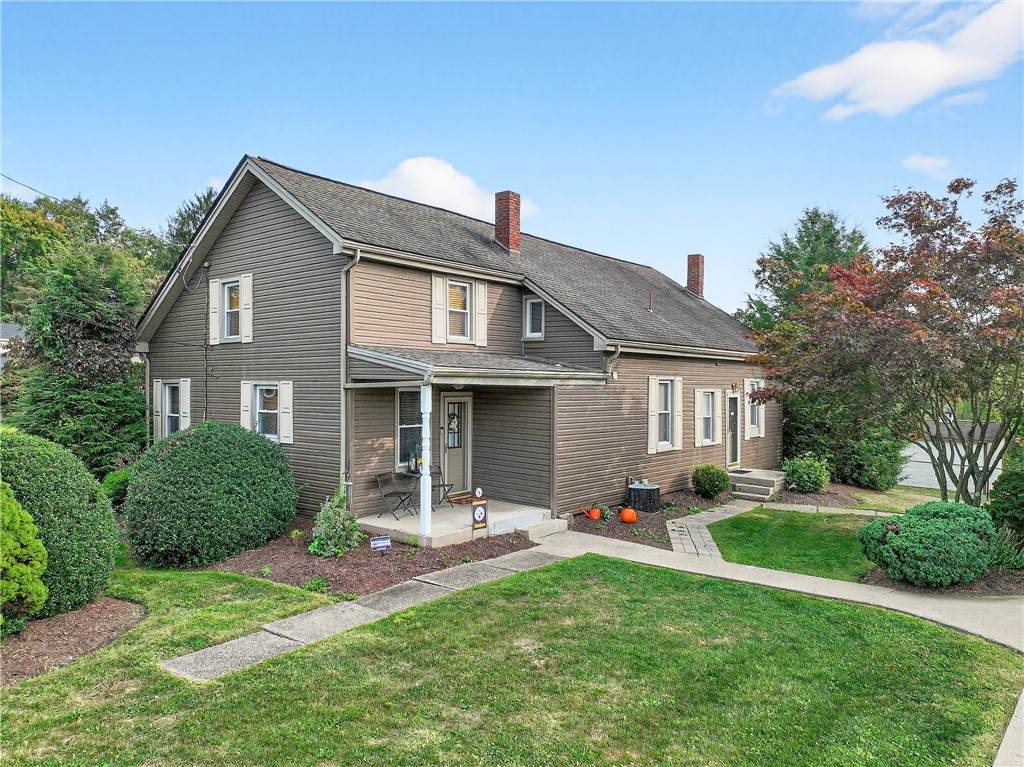 1216/1218 Clark Street - Photo 1