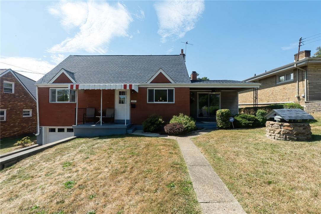 209 Joseph St - Photo 1