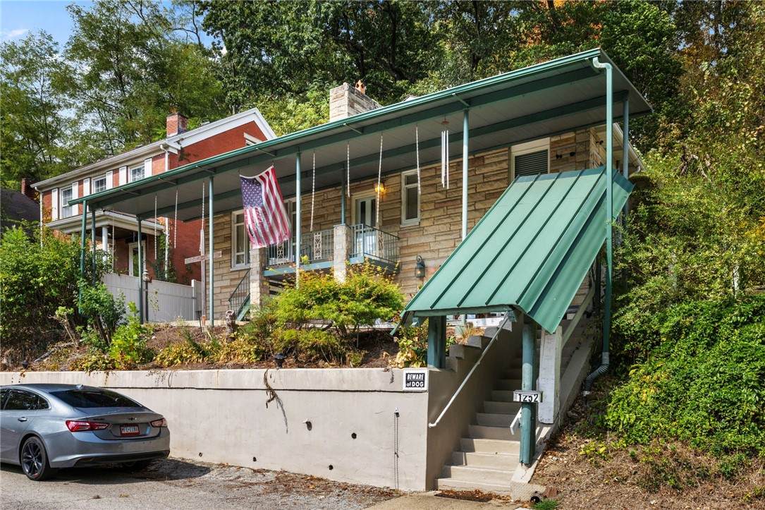 1252 Sharon St - Photo 1