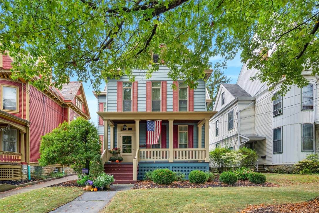 351 Beau Street - Photo 1