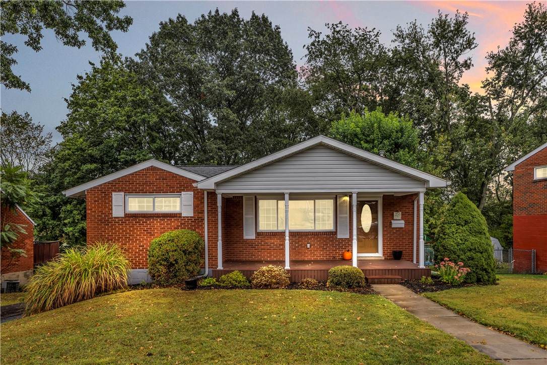 216 College Park Dr - Photo 1