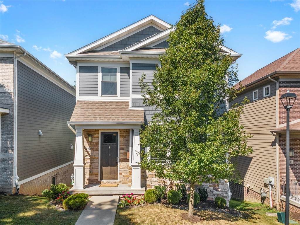 420 Bradley Street - Photo 1