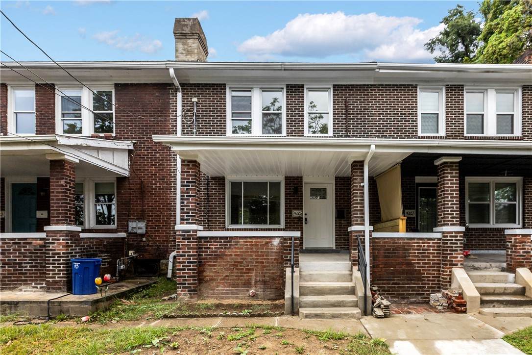 4325 Dakota St - Photo 1